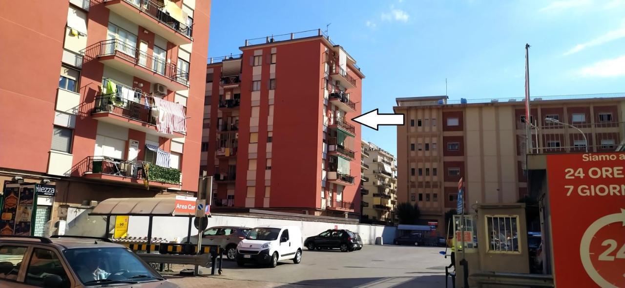 B & B Civico 6 Rooms Salerno Exterior foto